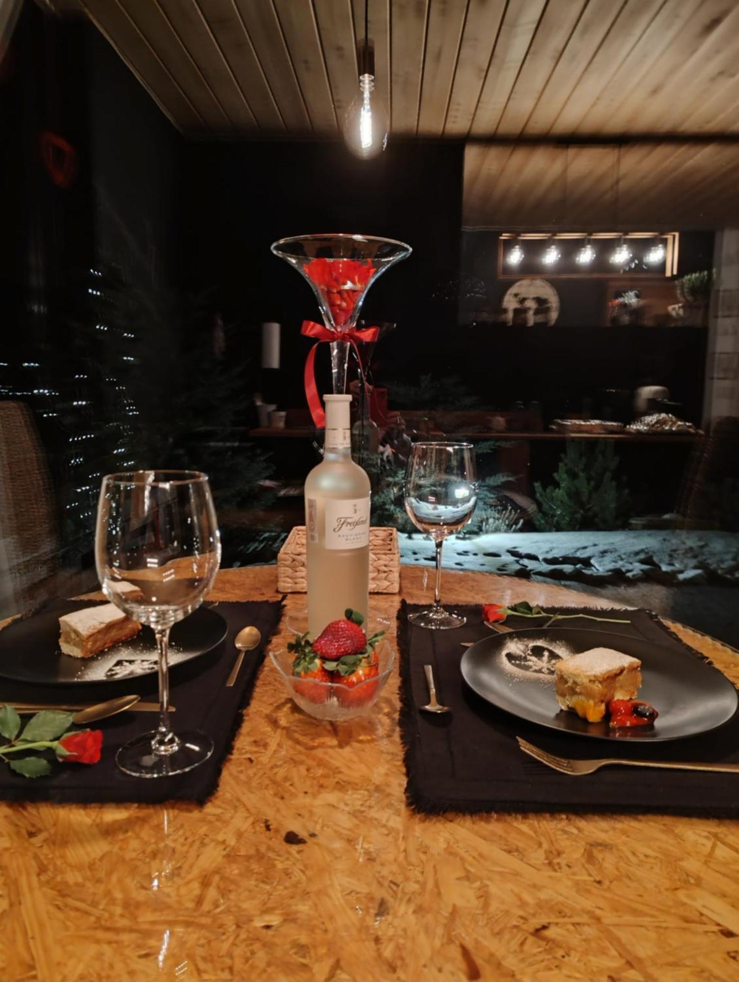 Skalny Zakatek Z Grota Solna Na Wylacznosc Łapsze Niżne Extérieur photo